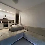 Cozy 3-room Apartmán Sanremo